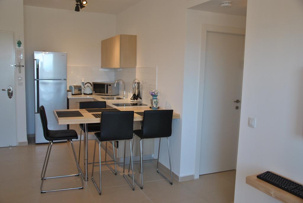 Berger'S Apartment Ейлат Екстер'єр фото